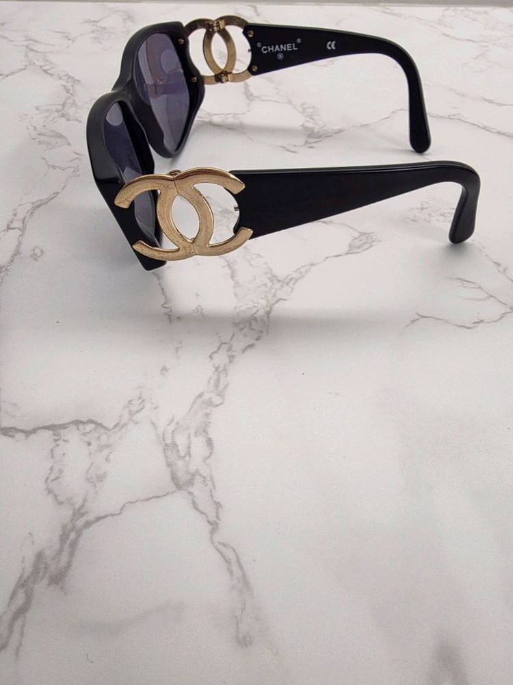 샤넬 금장 CC 스퀘어 선글라스--1