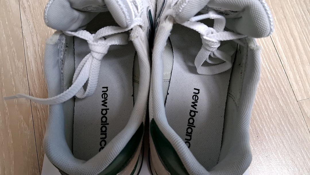 [품절상품] 뉴발란스 뉴발 373 그린 화이트 그레이 운동화 신발 255--6