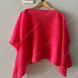 플리츠플리즈 팜 스카프 이미지