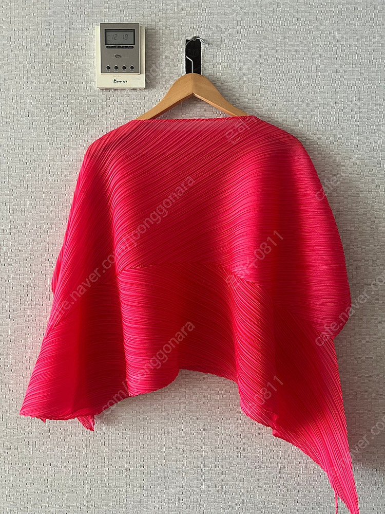 플리츠플리즈 팜 스카프 이미지