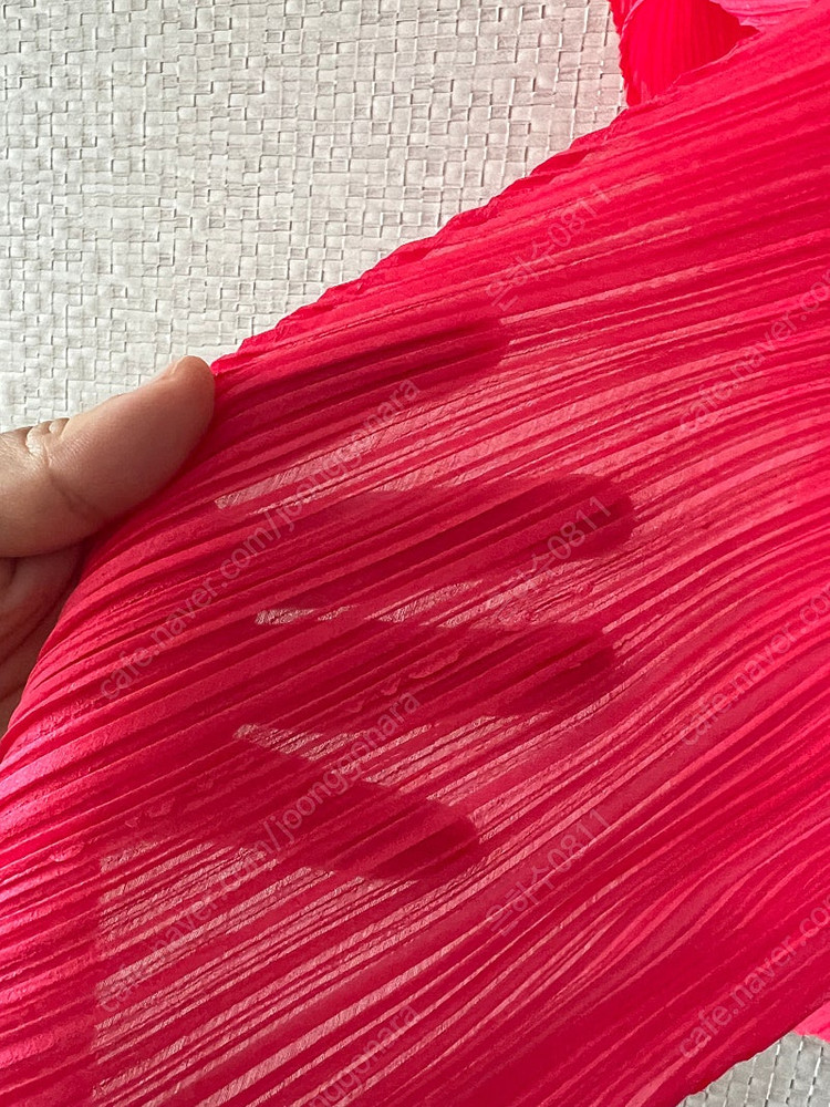 플리츠플리즈 팜 스카프 이미지