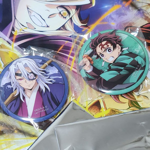 귀멸의 칼날 CGV 특전 캔뱃지 배지 우즈이 텐겐 카마도 탄지로 피규어