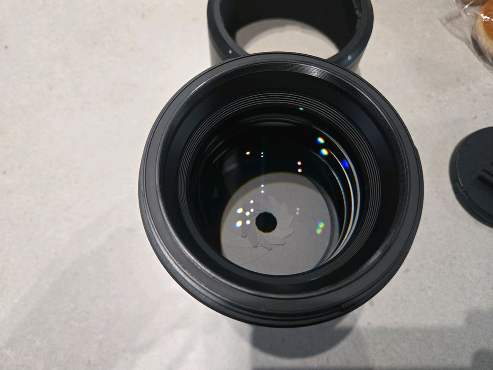 니콘 Z마운트 85mm f/1.2 렌즈--4