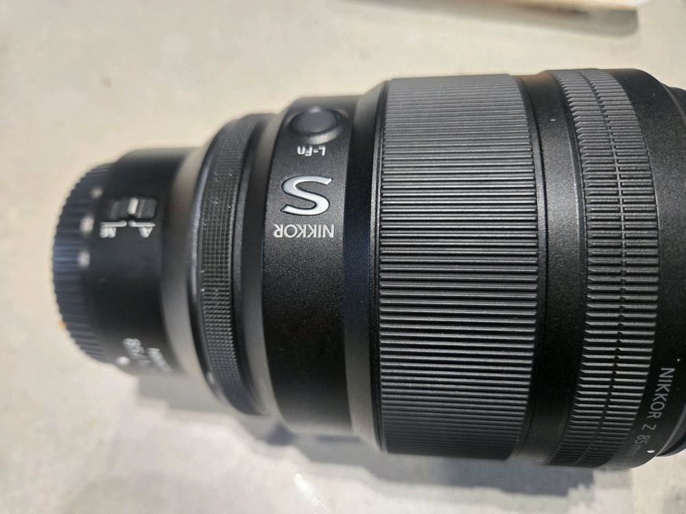 니콘 Z마운트 85mm f/1.2 렌즈--5