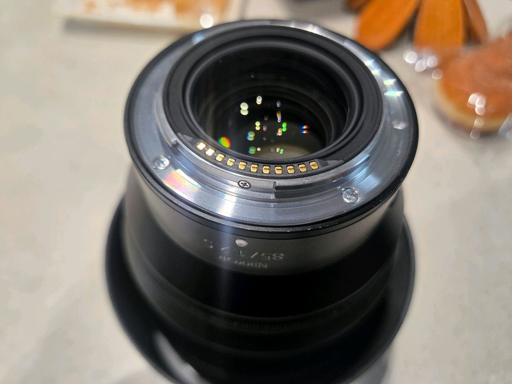 니콘 Z마운트 85mm f/1.2 렌즈--7