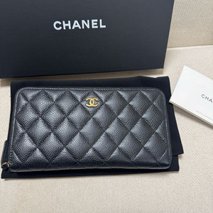 샤넬 클래식 캐비어 지퍼 장지갑 금장 내장칩