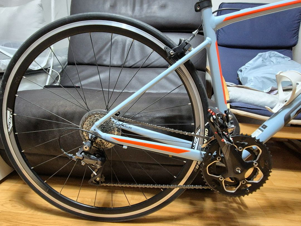 자이언트 SCR2 S 신품급 로드 자전거 (스컬트라급--2