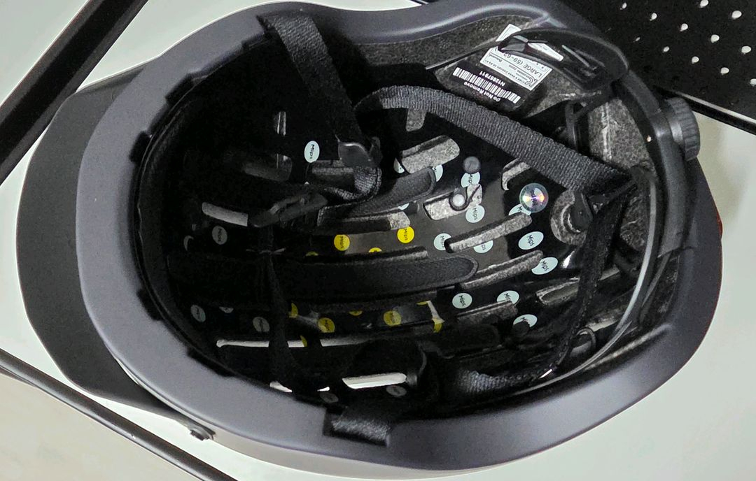 따우전드 챕터 1.5 블랙/그레이 L (25년형 신형)--3