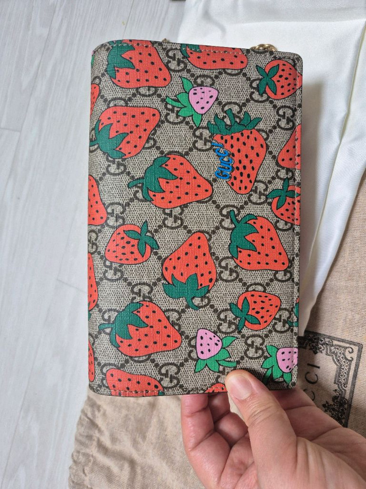 구찌 스트로베리 woc 이미지