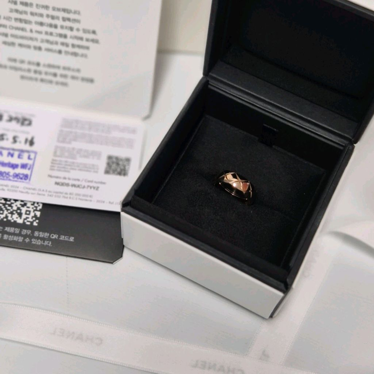 미착용새제품 샤넬 코코크러쉬 스몰 반지 53 베이지골드 까르띠에 불가리 반클--1