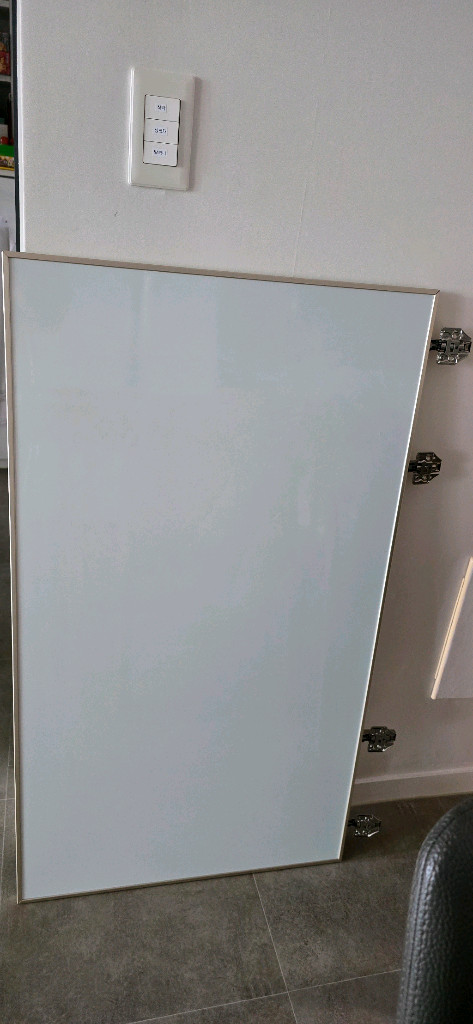 한샘 조이S2 3단 화이트보드 도어 600(책장문 겸) 서울 송파--1