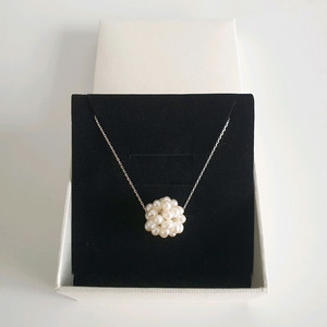 14k 화이트골드 진주볼 목걸이 (새제품)