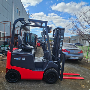 신차급 2018년식 니찌유 77형 좌식1.5톤 전동지게차 3M 700만