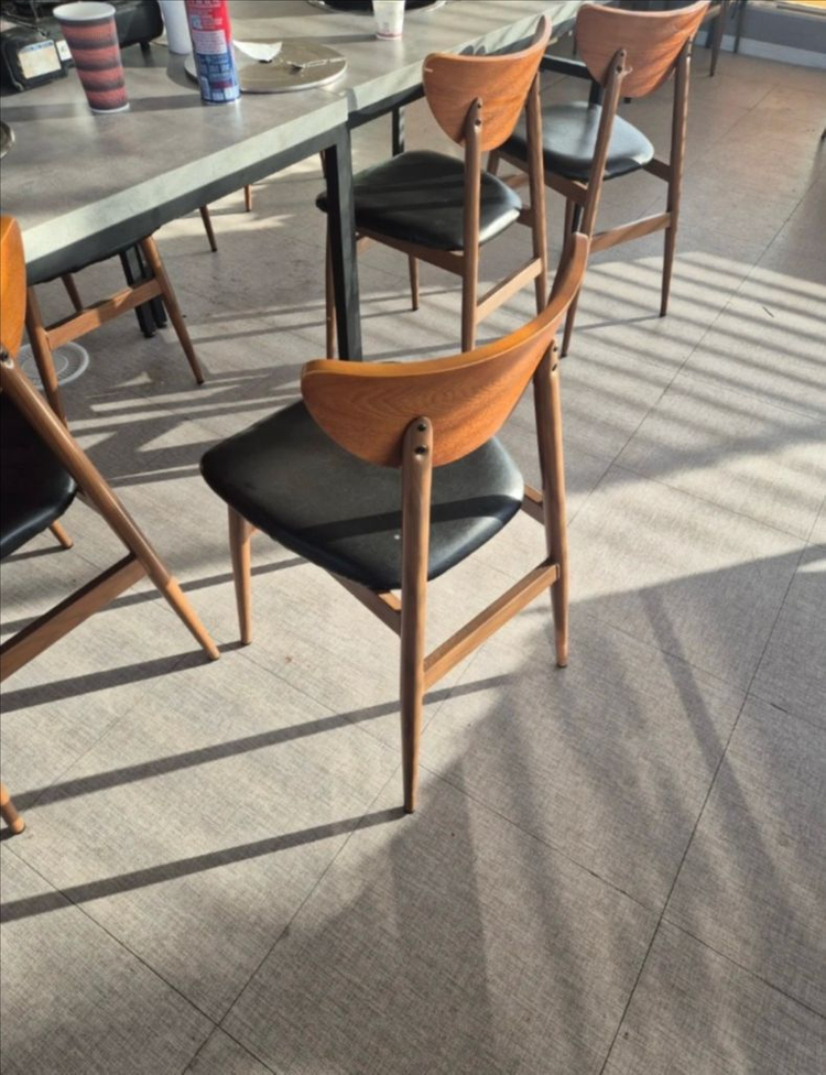 카페 술집 식당 이자카야의자 32개--1