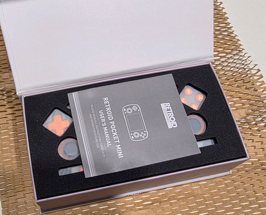 레트로이드 포켓 미니 V1 + V2킷 (블랙십자키+ABXY버튼포함)--3