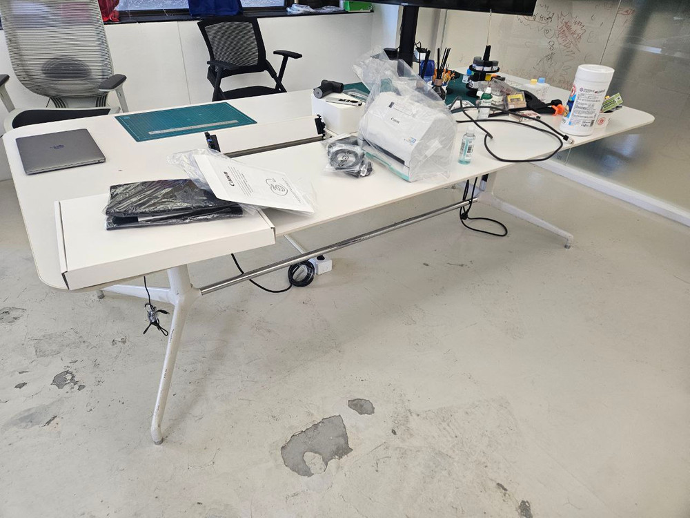 퍼시스 비콘 회의 테이블 2400mm--2