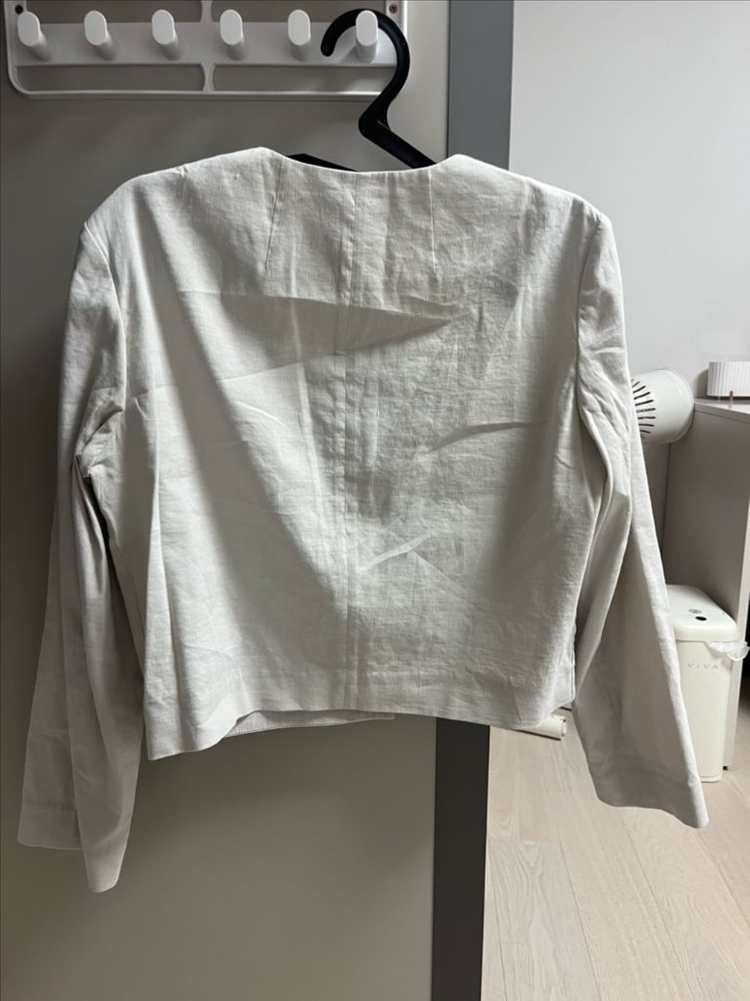 띠어리 여름 크롭 린넨 자켓(2)--1