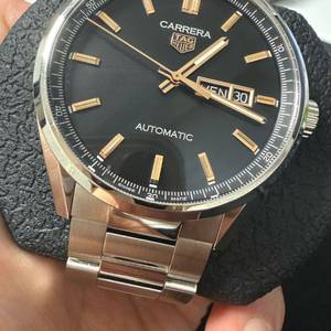 태그호이어 까레라 칼리버5(블랙 로즈골드)