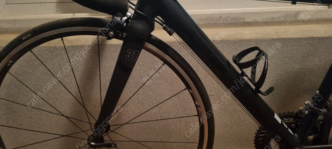 트리곤 페인킬러 자전거 팝니다. 이미지