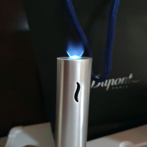 [새상품] 듀퐁라이터 신형 터보 (테이블용,시가용) 쌍불 터보 듀퐁 라이타 이미지