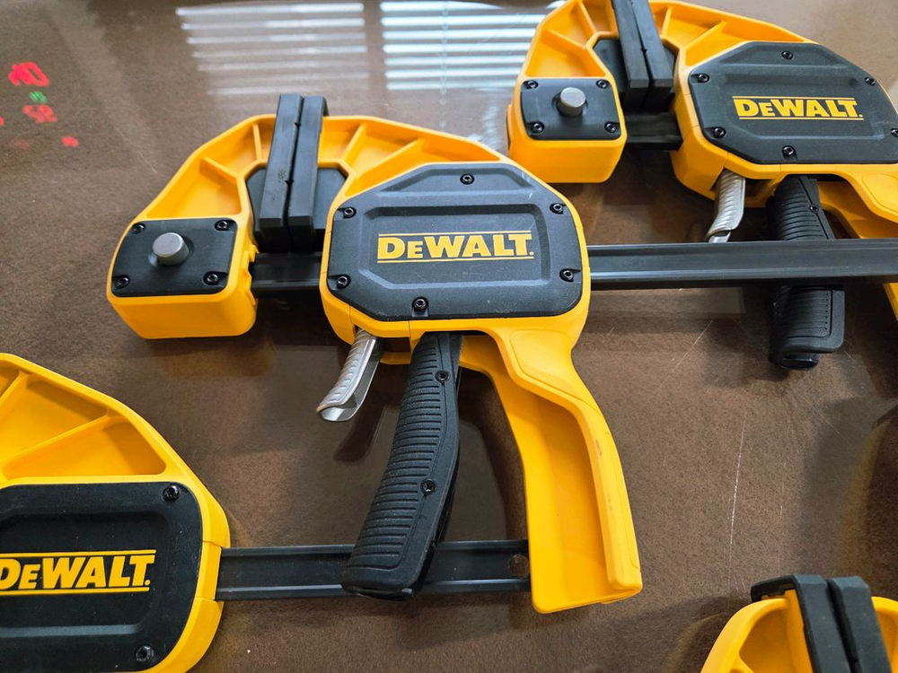 [디월트] 퀵그립 클램프(엑스라지,라지) 600mm / 150mm 총8개--2