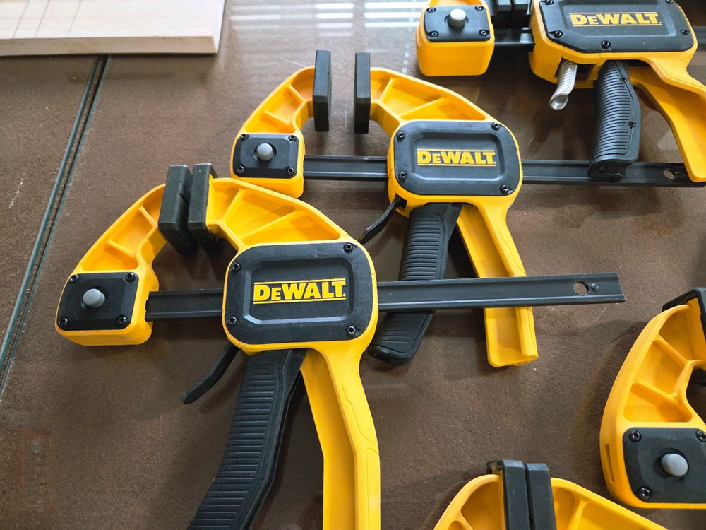 [디월트] 퀵그립 클램프(엑스라지,라지) 600mm / 150mm 총8개--5