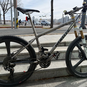 휠러 티탄10 xtr33단&젠티스 카파2 26인치 엠티비