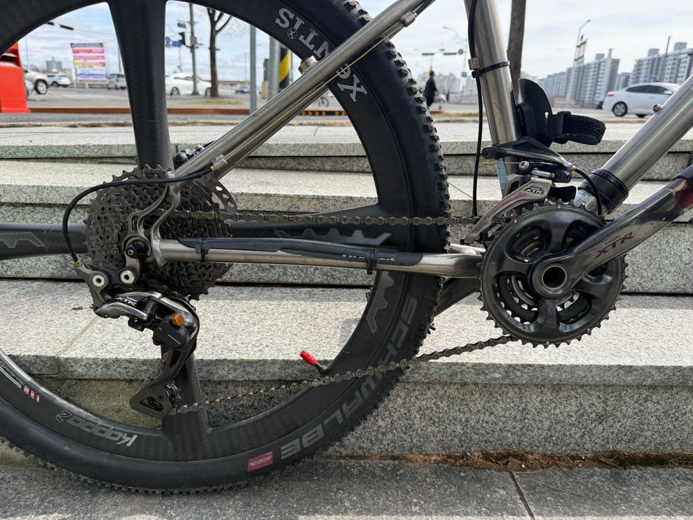 휠러 티탄10 xtr33단&젠티스 카파2 26인치 엠티비--1