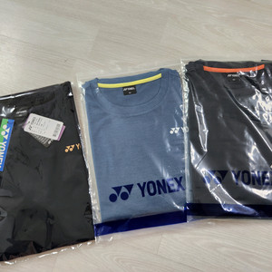 요넥스반팔티100사이즈 공용