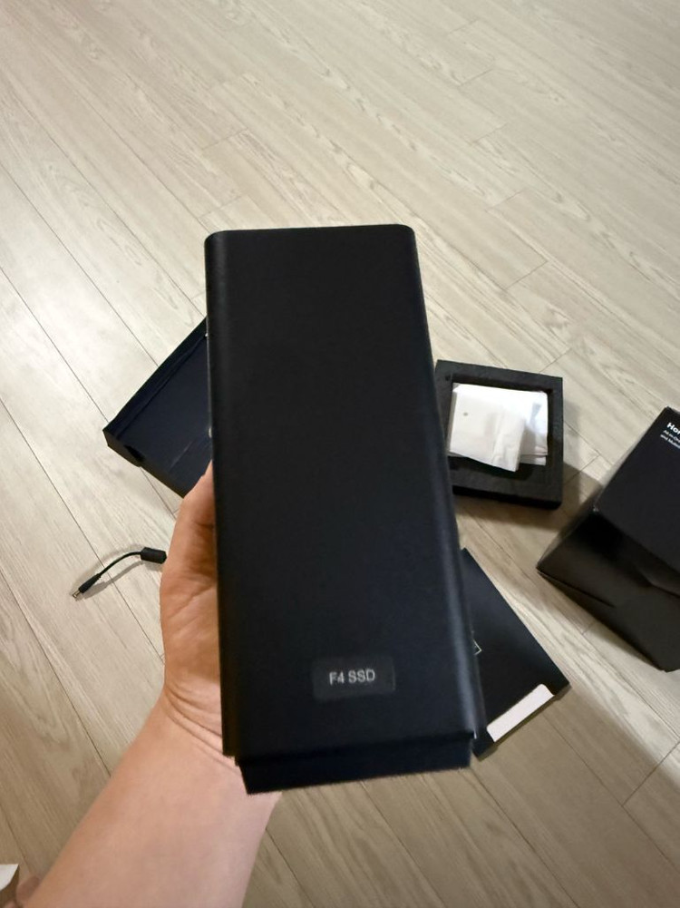 테라마스터 F4 SSD 나스(4베이 NVMe)--4