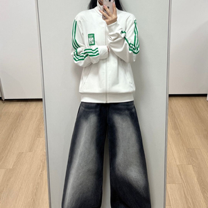 아디다스 스탠스미스 슈프림 흰초 화이트 트랙탑 져지