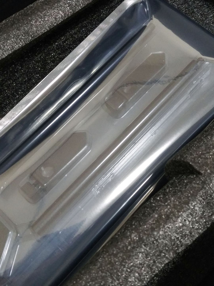 [새제품] 갤럭시 알루미늄 그래픽카드 지지대__블랙--3