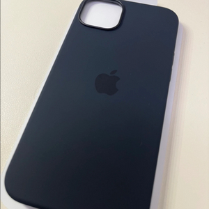 아이폰14플러스 실리콘 케이스 미드나이트 이미지