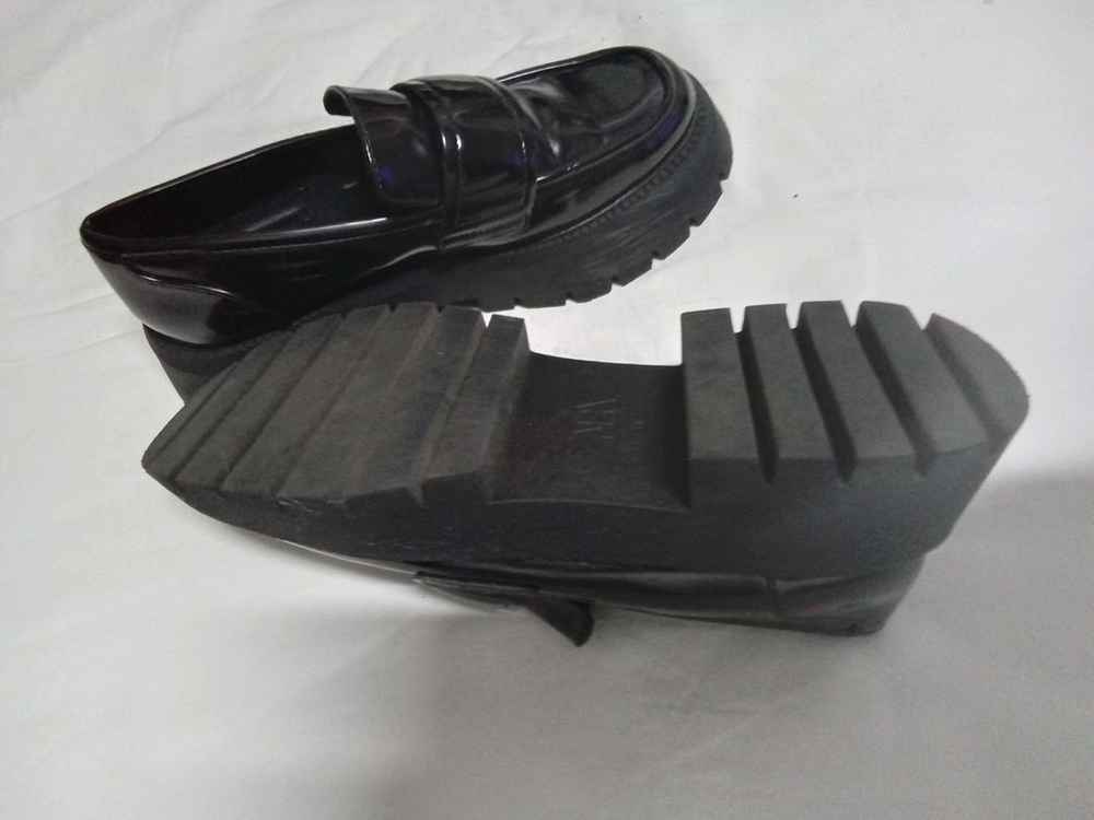 자라 페니 로퍼--4