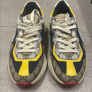 구찌 라이톤 슈프림