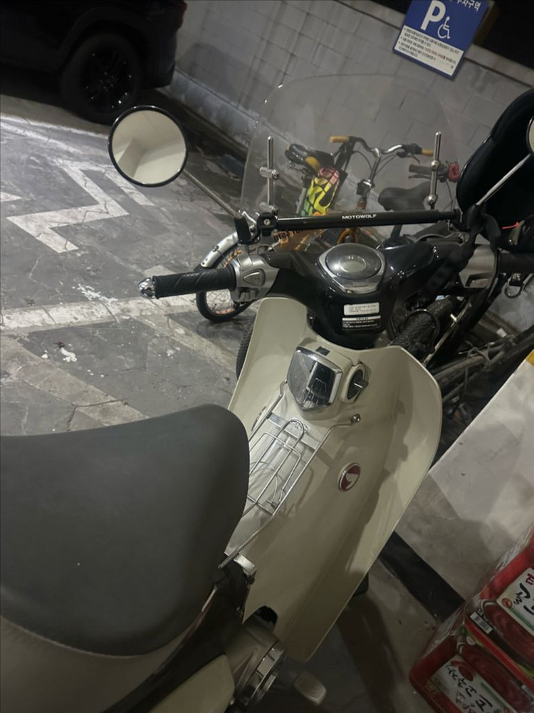 c125 혼다 슈퍼커브 이미지