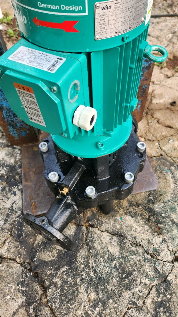 윌로 고압 인라인펌프 IL40/220-1.5/4미사용--2