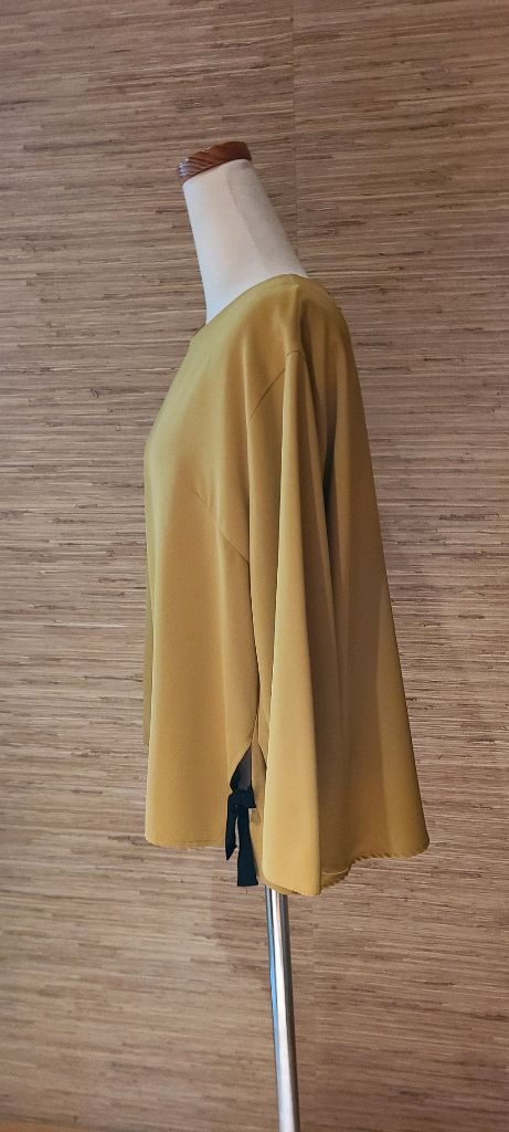 발렌시아 블라우스--1