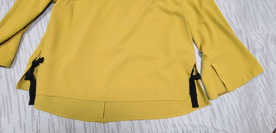 발렌시아 블라우스--3