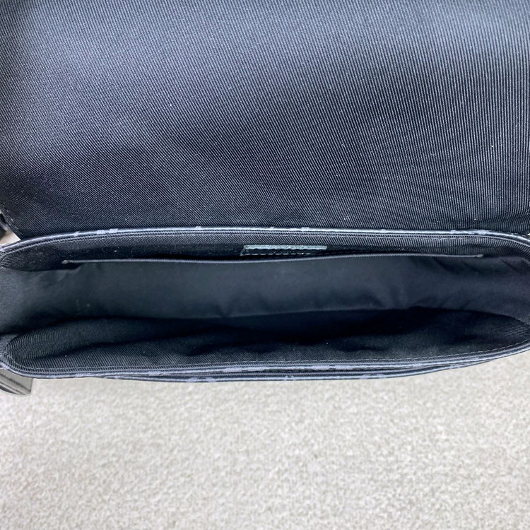 루이비통 메신저백 디스트릭트 pm--9