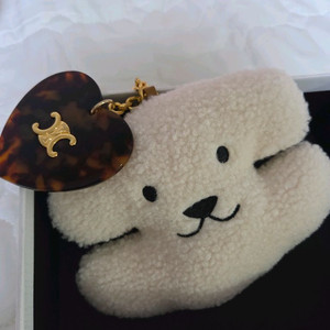 셀린느 폼폼 하트 키링