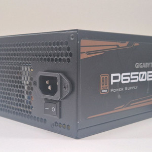 GIGABYTE P650B 80PLUS브론즈 파워서플라이 미사용
