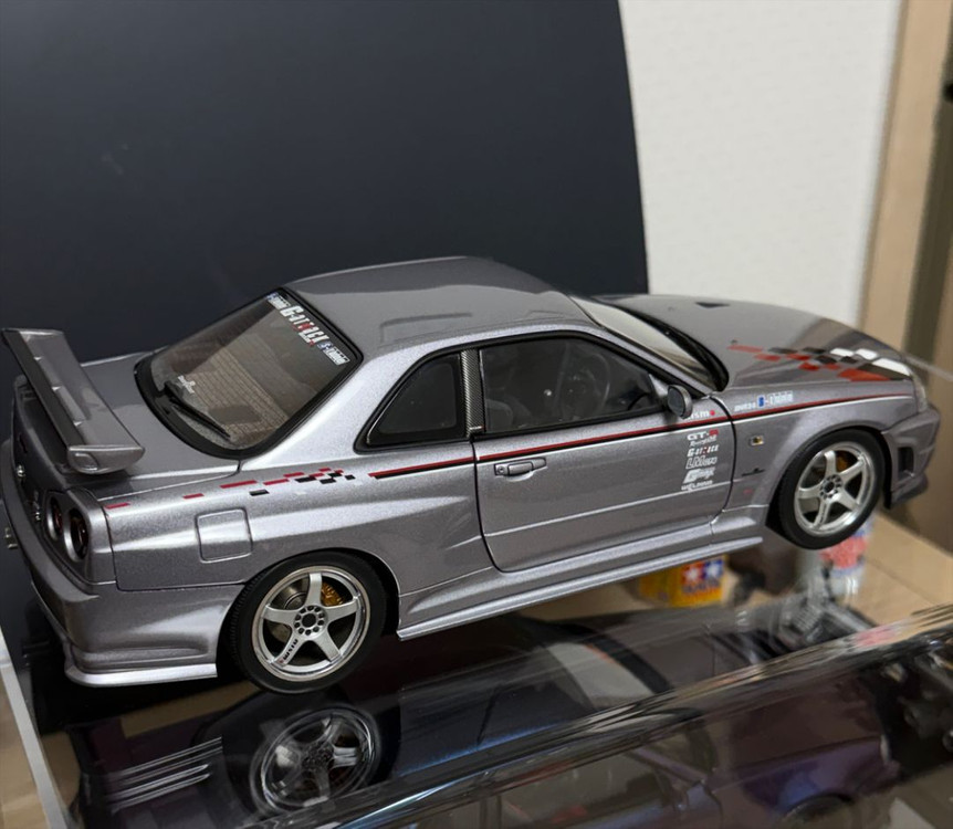 1:18 오토아트 밀레니엄 닛산 스카이라인 R34 GT-R 니스모 S-TUNE 다이캐스트 이미지