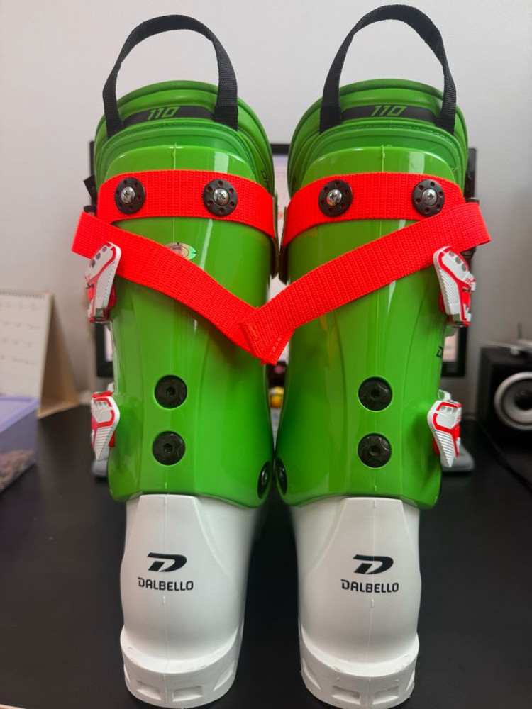 달벨로 스키부츠 팝니다 이미지