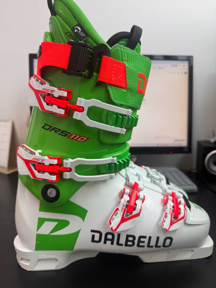 달벨로 스키부츠 팝니다 이미지