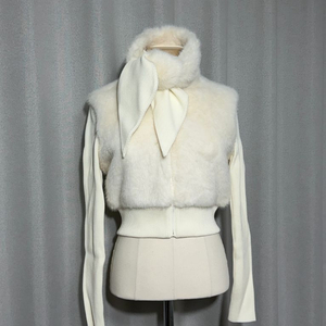 나나재클린 헤일리 니트 재킷 (화이트) - 미착용 새상품