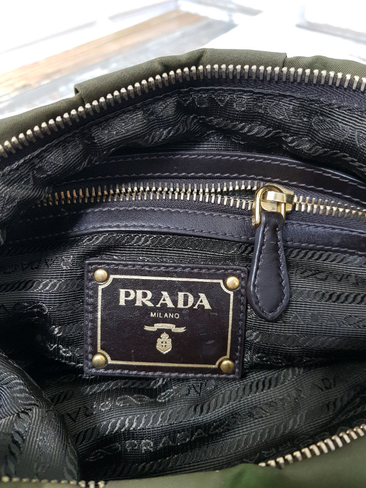 [정품] 프라다 포코노 금장 숄더백--9