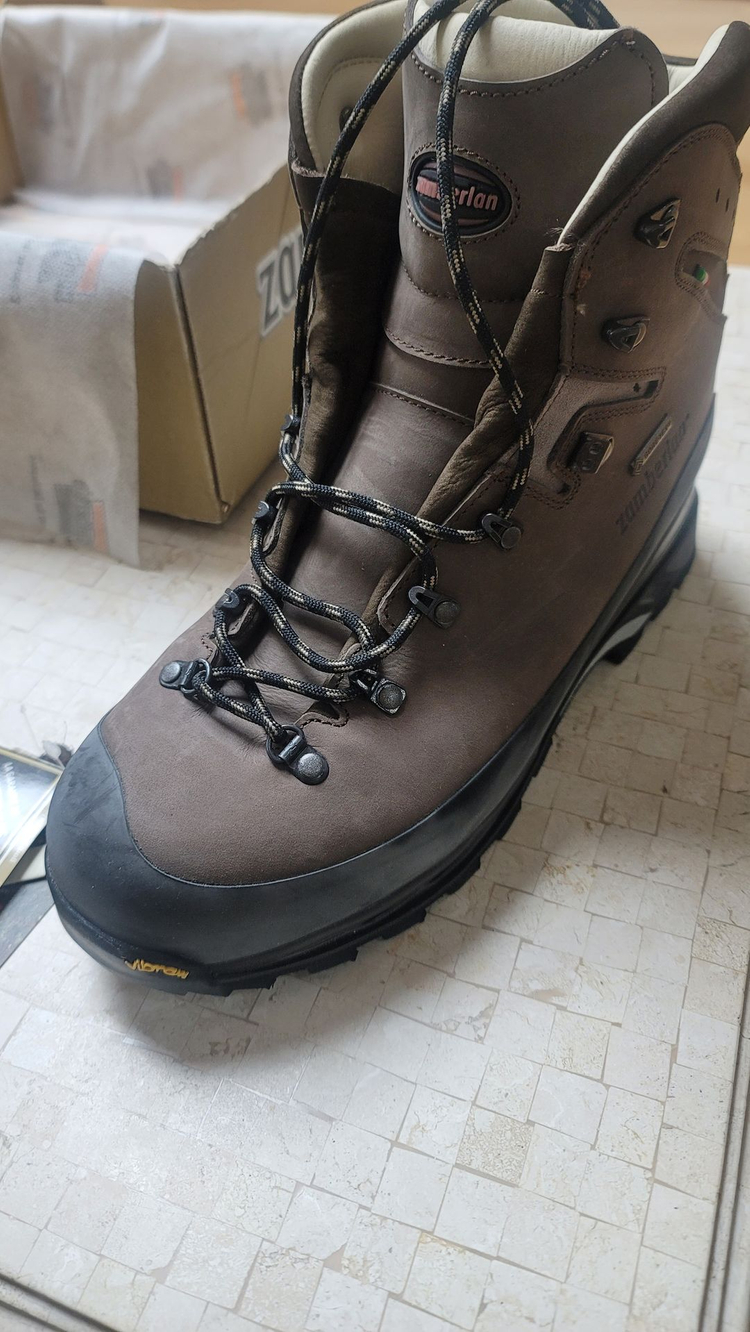잠발란 962 가이드 GTX RR 등산화 브라운 색상 285mm 이미지