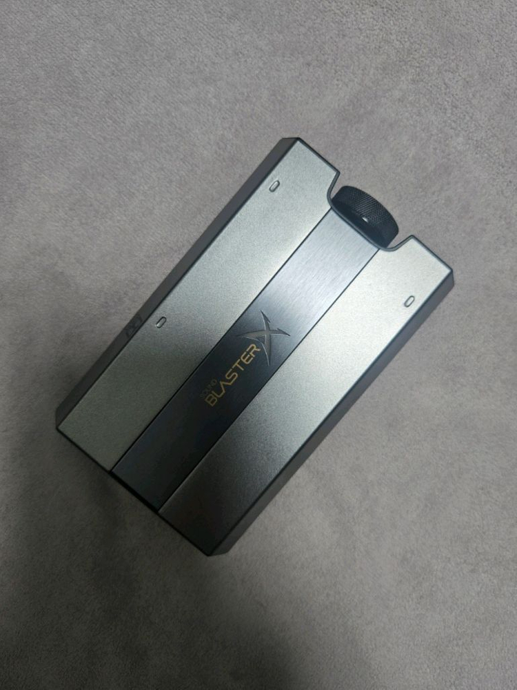 사블 g6 사운드 블라스터 g6 팝니다.--3