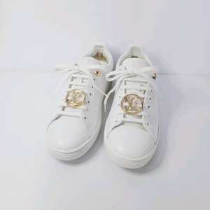 루이비통 로고 프론트로우 스니커즈 36/230